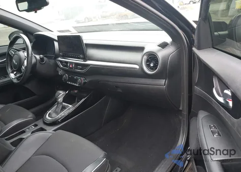 2023 Kia Forte Gt-Line z USA, uszkodzony, nr VIN 3KPF54AD2PE619480